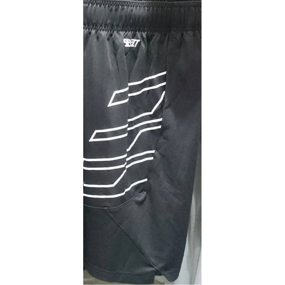 Шорты баскетбольные мужские Under Armour 9In Short  размер XL (1305735-001)